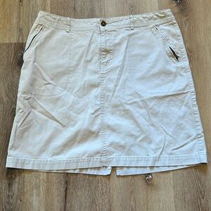 Women's Eddie Bauer Skirt Size 14 Khaki